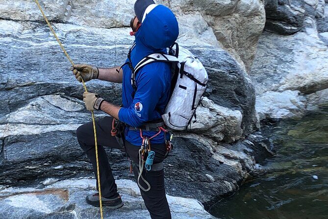 2 Hours of Rappelling in Tucson with Snacks - What to Expect from Your Tucson Rappelling Tour