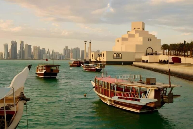 2 Hours Panaromic Dhow Boat Cruise of Doha - Key Points