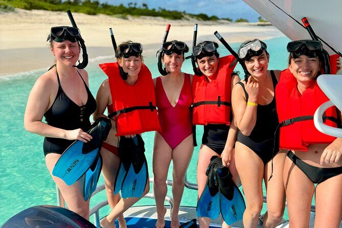 2 Hours Sip and Snorkeling Experience in Bahamas - Key Points