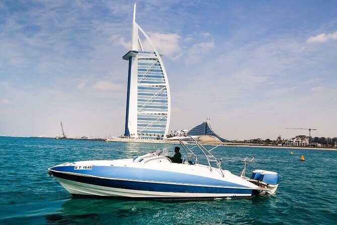 2 Hours Speed Boat Sightseeing of Dubai Marina - Dubai - A Close Look at the Speed Boat Tour Experience