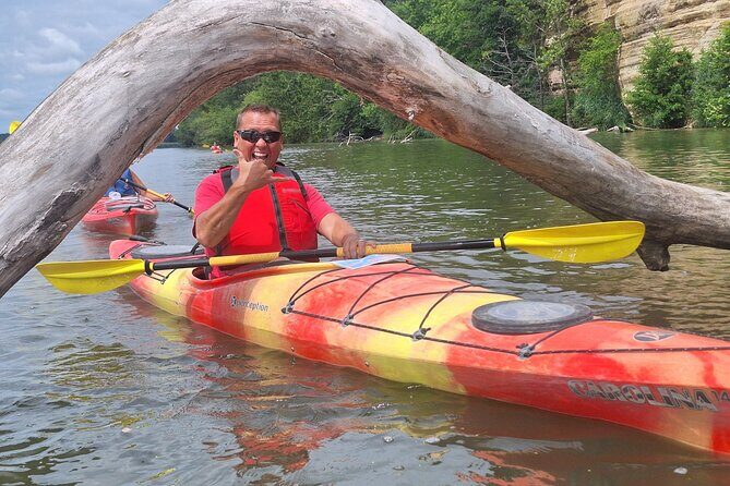 2 hours Starved Rock single Kayak Rental - The Sum Up