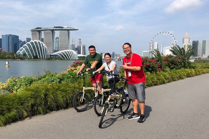 2 Hours Sunset Bike Tour and Garden Rhapsody Show - FAQ