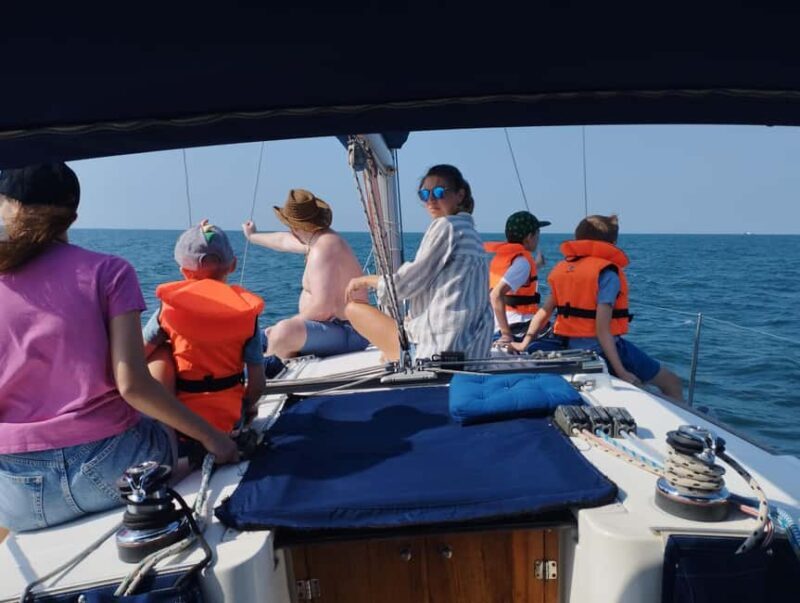 2 hrs Sailing tour with views on Burj Khalifa, Dubai skyline - Final Thoughts: Is This Tour for You?