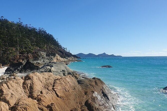 2-Night Whitsundays Sailing Cruise incl. Whitehaven Beach & Great Barrier Reef - The Cost and Its Value