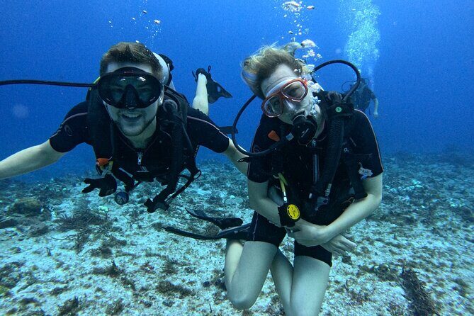 2 tanks for certified divers - Key Points