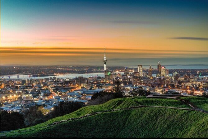 2025 Award Winning: Auckland City Highlights Half Day Tour - Auckland Harbour Bridge