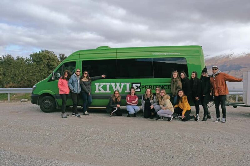 21 Day Grand Kiwi Experience Small Group Tour - Key Points