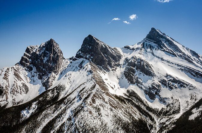 25-Minute Helicopter Adventure in Three Sisters Canmore - Experience Quality and Safety