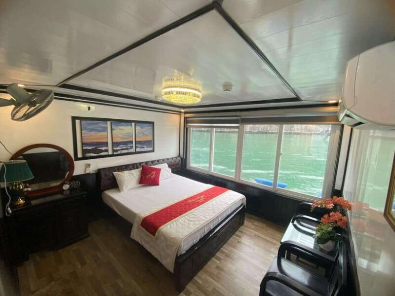 2D1N Boat Tour : Lan Ha Bay - Ha Long Bay - What’s Included and What to Keep in Mind