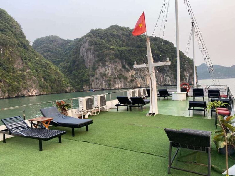 2D1N Boat Tour : Lan Ha Bay - Ha Long Bay - Authentic Experiences and Honest Impressions