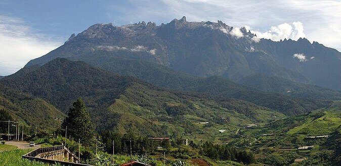 2d1n Mount Kinabalu Via Ferrata - Walk The Torq - Key Points