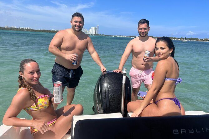 2Hr Private Boat Tour Miami Beach, Captain & Champagne, & Sandbar - The Sum Up
