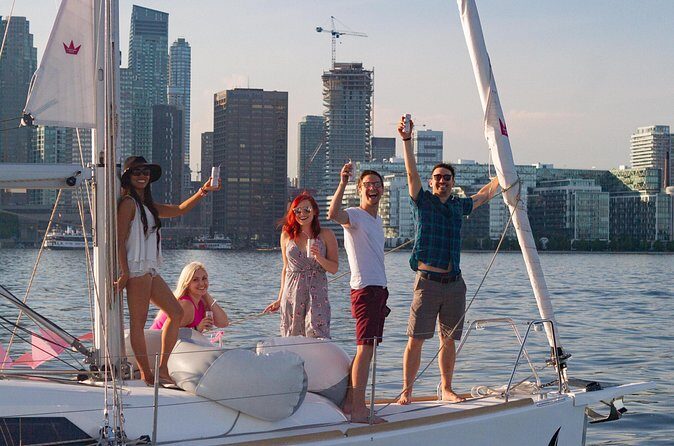 2hr Shared Sailing Experience in Toronto - FAQ