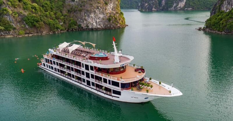 3-Day: 5-star Cruises Lan Ha & Halong Bay w/Viet Hai Village - Key Points