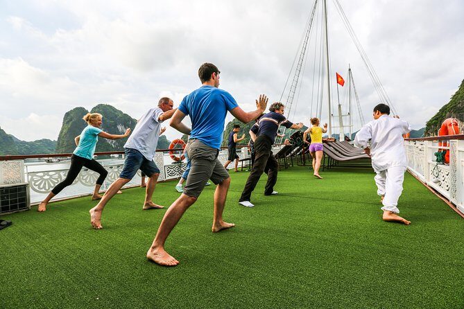 3-Day Cruise Relaxing and Kayaking on Oriental Sails - The Sum Up