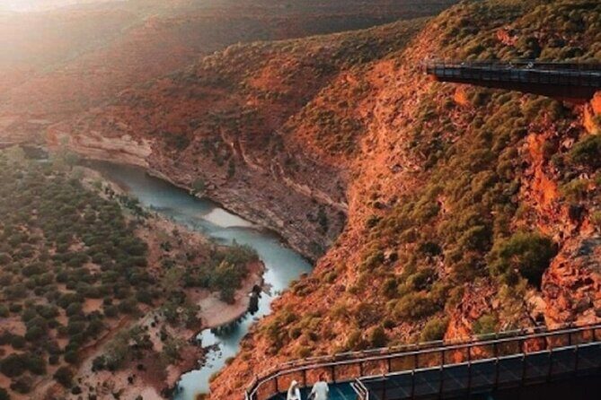3 Day Pink Lake and Margaret River tour - Who Should Book This Tour?