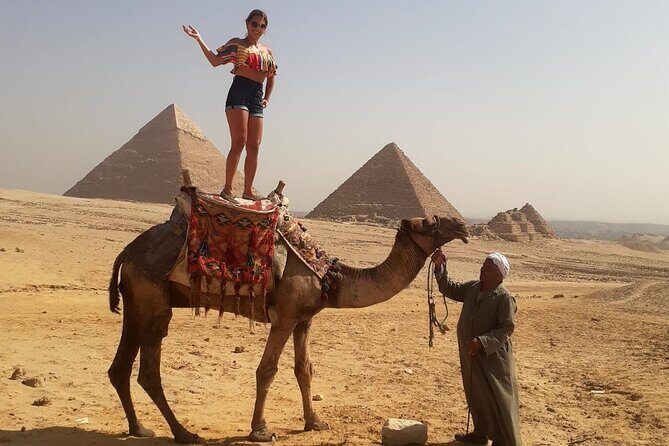 3-Day Private Guided Tour to Giza, Cairo and Alexandria including 2 evenings - Day 2: Museums, Markets, and Fortresses