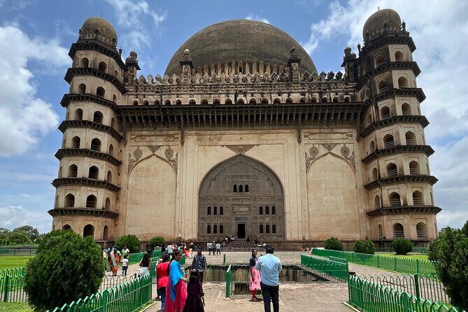 3-Day Private Journey to Ajanta, Ellora Caves, and Lonar Crater. - Frequently Asked Questions