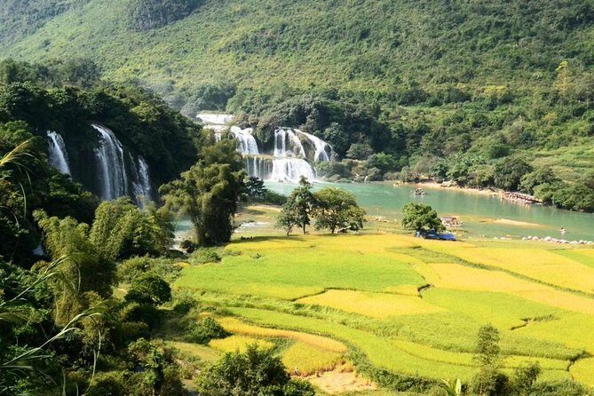 3-Day Private Tour Ba Be Lake - Ban Gioc Water Fall Best of North - Day 1: From Hanoi to the Borderlands