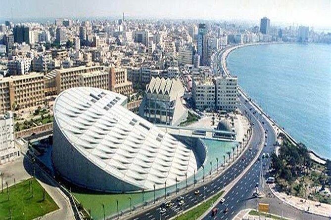 3-day tour Giza Fayoum Alexandria - Exploring the First Day: Giza, Saqqara, and Cairo’s Nightlife