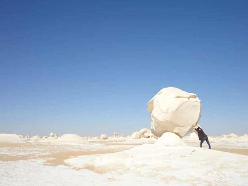 3 Days 2 Nights Visit White Desert & Bahariya From Cairo - Who Should Consider This Tour?