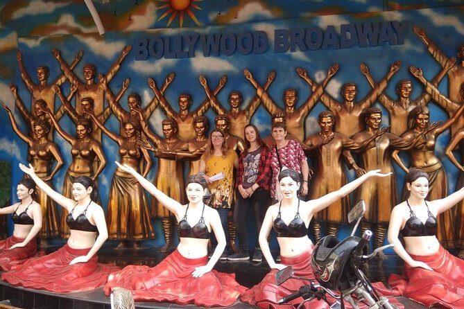 3 Days Complete Mumbai Tour Inclusive of Bollywood Studio Experience - Who Should Consider This Tour?