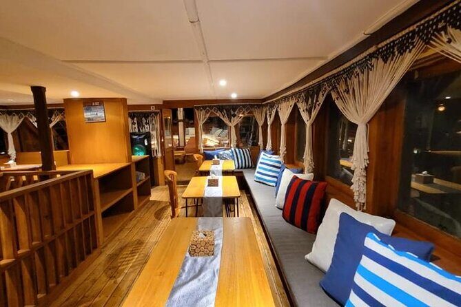 3 Days Deluxe Boat Private Cabin Sailing Trip in Komodo Island - Key Points