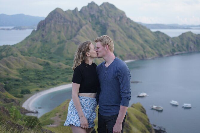 3 Days Deluxe Boat Private Cabin Sailing Trip in Komodo Island - FAQs