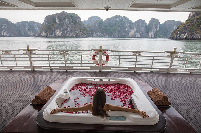 3 Days Explore Bai Tu Long Bay with Private Cruise - Accommodation and Amenities