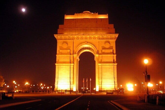3 Days Golden Triangle Tour from Delhi by Car - What You Can Expect on Day 1: Delhi’s Contrasts