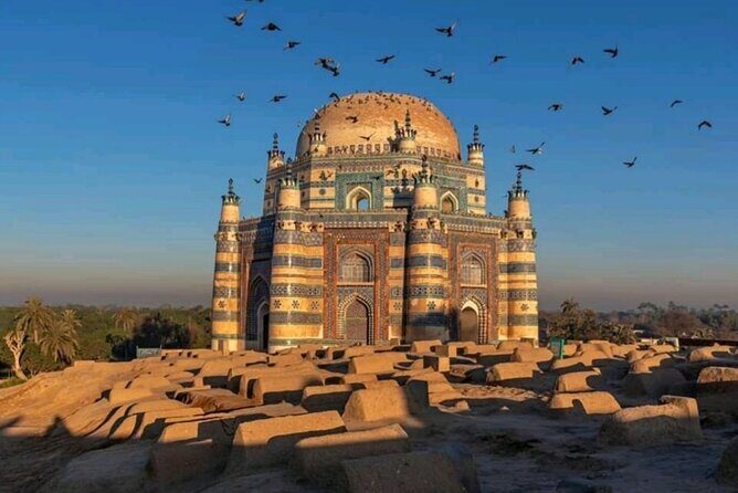 3-Days Guided Tour Of Multan, Bahawalpur, Uch Sharif & Derawar Fort (Cholistan) - The Main Highlights and Possible Considerations