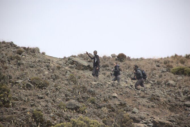 3 days hiking adventure on Mount Meru - Authentic Experiences and Practical Details