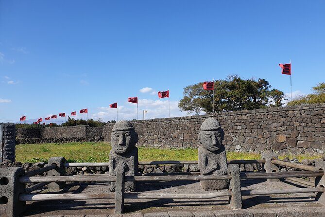 3 days Private Taxi Tour in Jeju Island - Exploring the Jeju Highlights in Comfort and Style