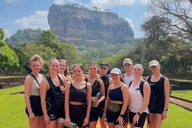 3 Days Tour to Kandy Nuwara Eliya & Sigiriya from Colombo - Key Points