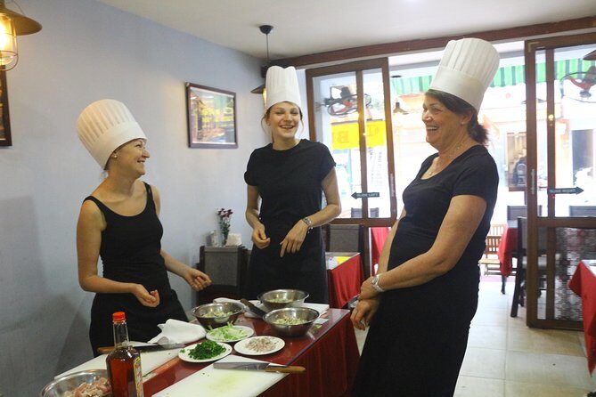 3 Dishes cooking + Egg Coffee bonus & Local Market Tour - FAQ