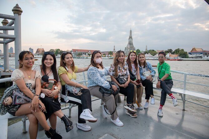 3-Hour Bangkok Walking Tour: Wat Pho and Wat Arun - How Reviews Reflect the Experience