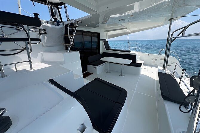 3 Hour Catamaran Experience in a Private 42' Lagoon - Pricing and Value