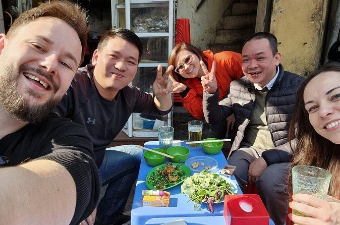 3-Hour Shared Food Tasting Experience in Hanoi Old Quarter - What Makes This Tour Stand Out?