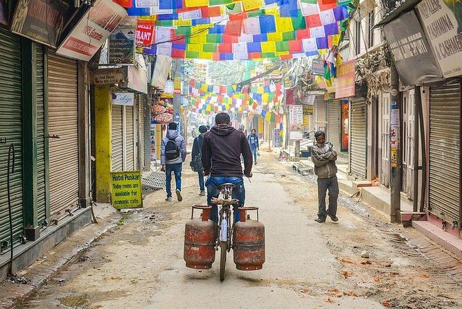 3-Hour Thamel Sightseeing Tour by Rickshaw in Kathmandu - Analyzing the Value