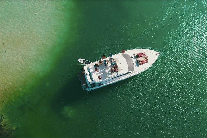 3 Hour Xpu-Ha - 47' Azimut, Tulum, Playa del Carmen, Riviera Maya - Setting Sail from Playa del Carmen