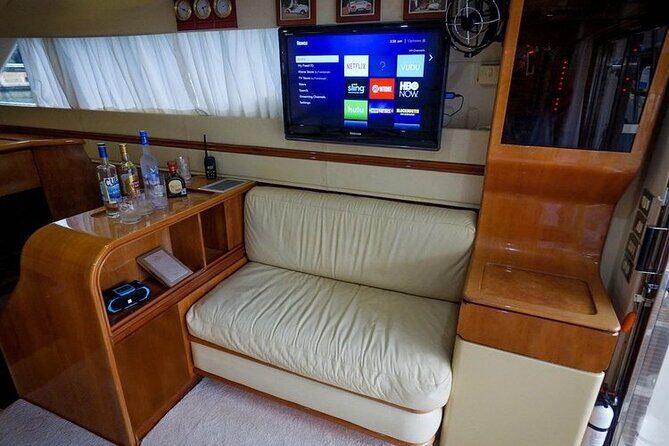 3 Hour Xpu-Ha - 47' Azimut, Tulum, Playa del Carmen, Riviera Maya - The Sum Up: Why Choose This Yacht Tour?