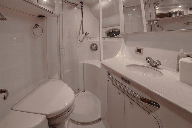 3 Hour Xpu-Ha - 51' Sea Ray Tulum, Playa del Carmen, Riviera Maya - FAQ
