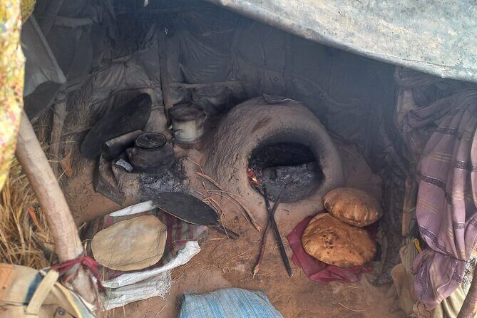 3 Hours by 4x4 in Merzouga Desert, Visit Nomads, Gnawa Music. - Who Should Consider This Tour