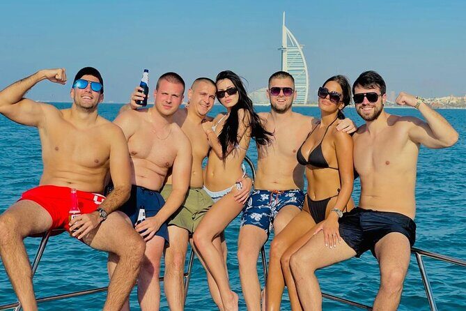 3-Hours Dubai Marina 50ft Private Luxury Yacht Sightseeing Tour - An In-Depth Look at the Experience