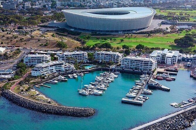 3 Hours private Cape Town Historical Walking Tour - The Sum Up