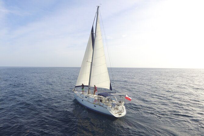 3 Hours Yacht Sailing Activity in Cabo Verde, Santa Maria - Key Points