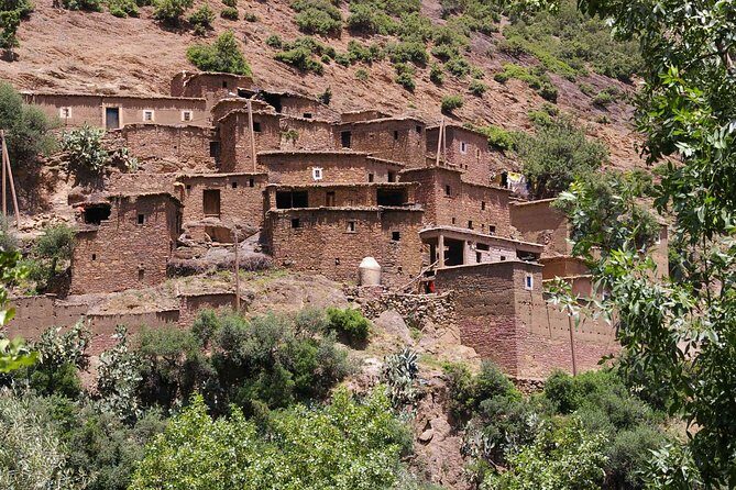 3 Valleys Atlas Mountains Berber Villages & agafy desert - Transportation and Group Size
