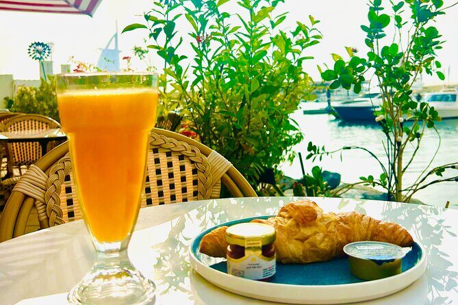 30-Min Jet Ski Tour: English Breakfast, Burj Al Arab View Bliss - Detailed Breakdown of the Itinerary