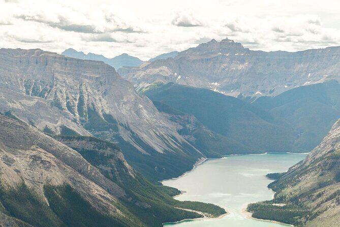30 Minute Helicopter Tour over Lake Minnewanka, Banff - FAQ