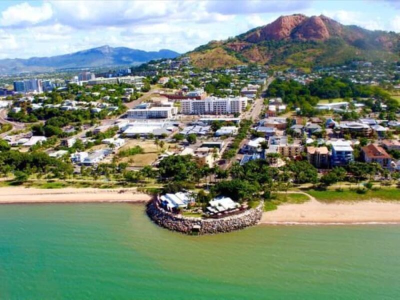 30 Minute Scenic Flight Magnetic Island - Key Points